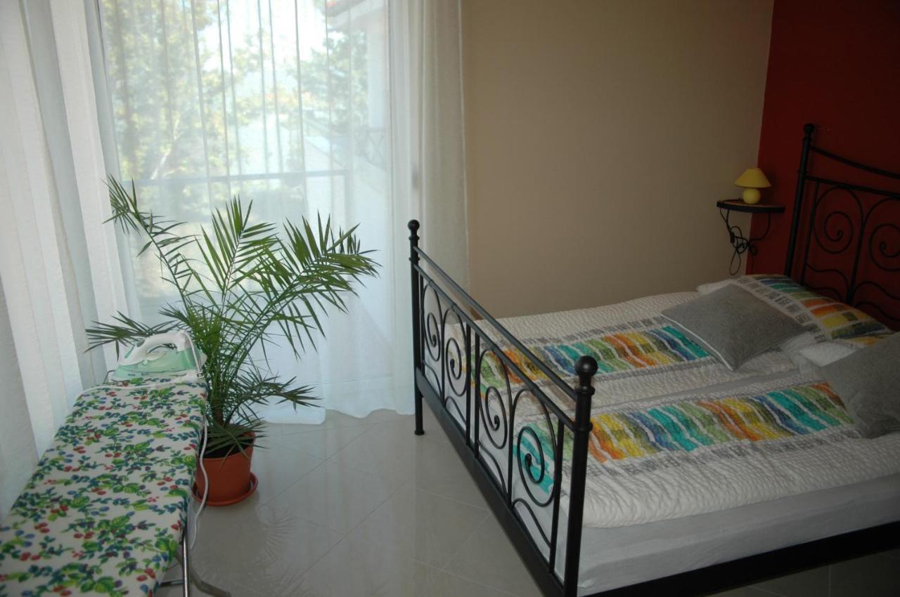 Gruber Apartman Siófok Esterno foto